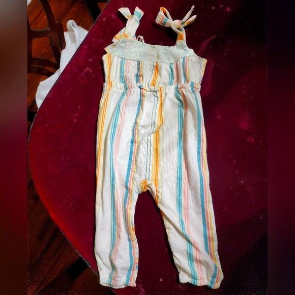 Jessica Simpson Baby 👶 Girl romper - Picture 6 of 8